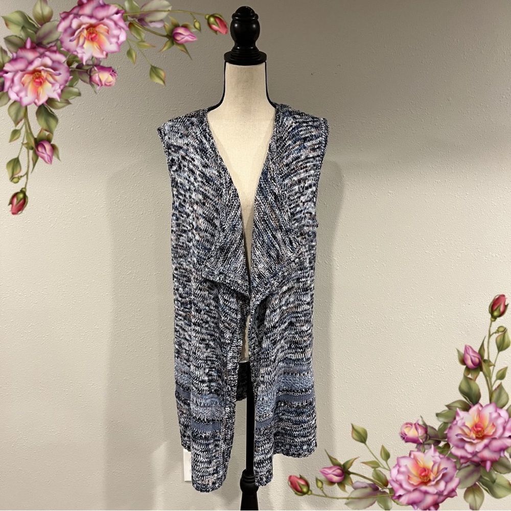 Navy chunky knit sleeveless cardigan